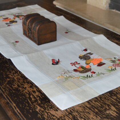 Față de masă modern cu iepuraș-2316